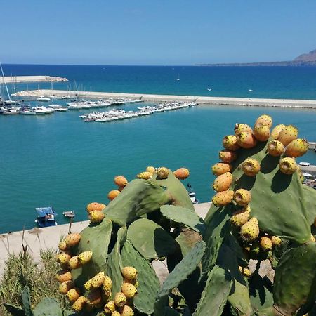 Loft In Balestrate Vicino Al Mare - Rental Beb Экстерьер фото